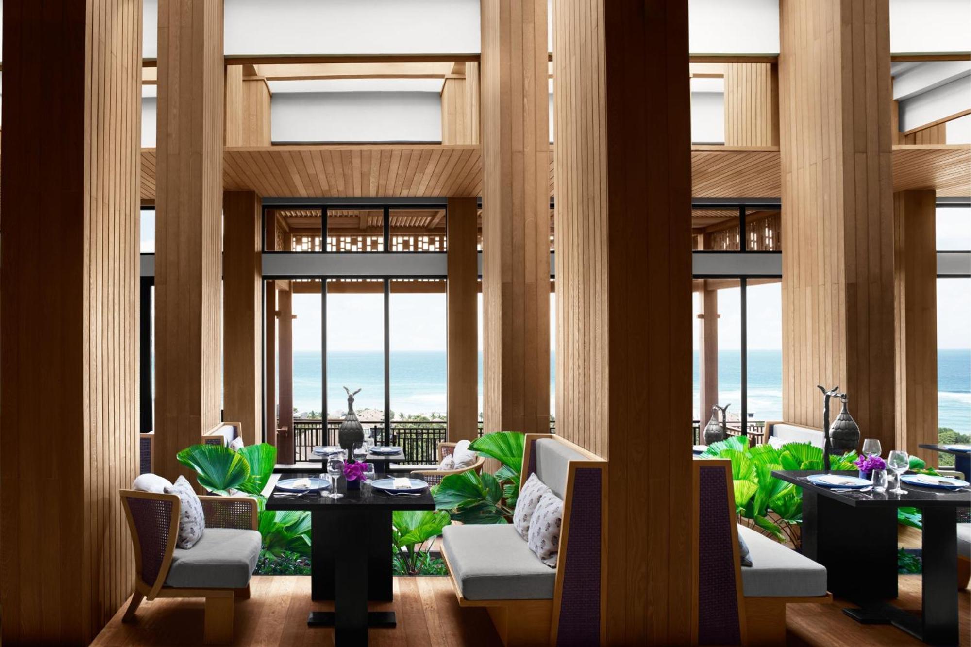 Отель The Ritz-Carlton Bali Нуса-Дуа Экстерьер фото